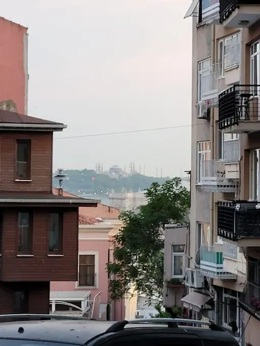 Besiktas, Abbasaga Park Apartment Istanbul